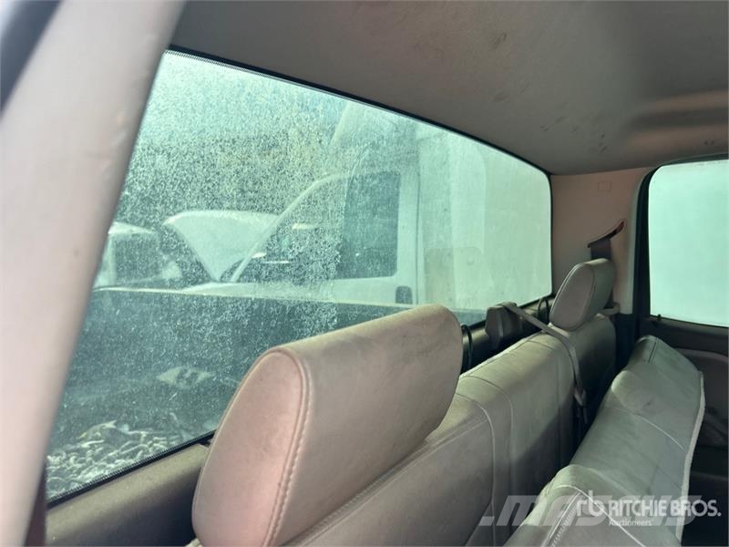 Chevrolet Silverado 1500 4x4 Crew Cab Pickup 其他