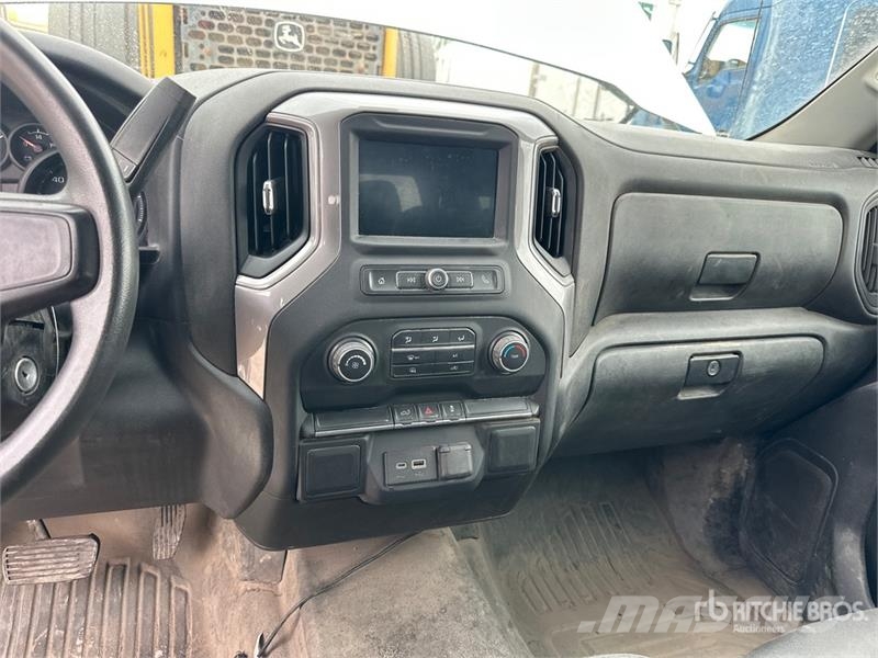 Chevrolet Silverado 1500 4x4 Crew Cab Pickup Andre