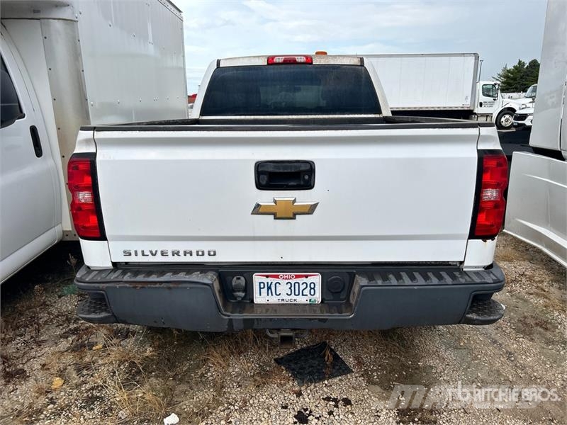 Chevrolet Silverado 1500 4x4 Crew Cab Pickup 其他