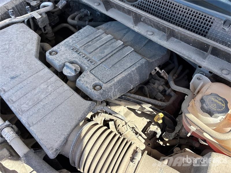 Chevrolet Silverado 1500 4x4 Crew Cab Pickup Прочие фургоны