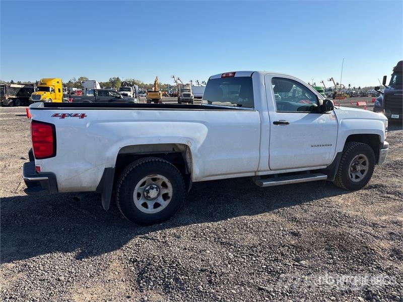 Chevrolet Silverado 1500 4x4 Pickup 其他