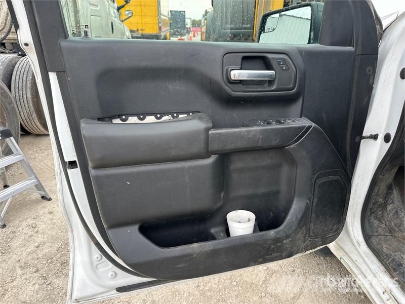 Chevrolet Silverado 1500 4x4 Crew Cab Pickup Andre