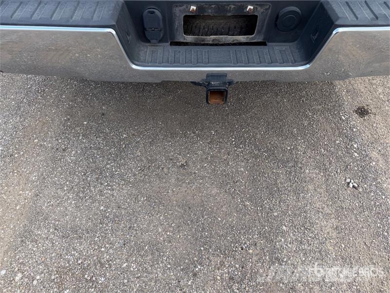 Chevrolet Silverado 1500 4x4 Extended Cab Pickup Další