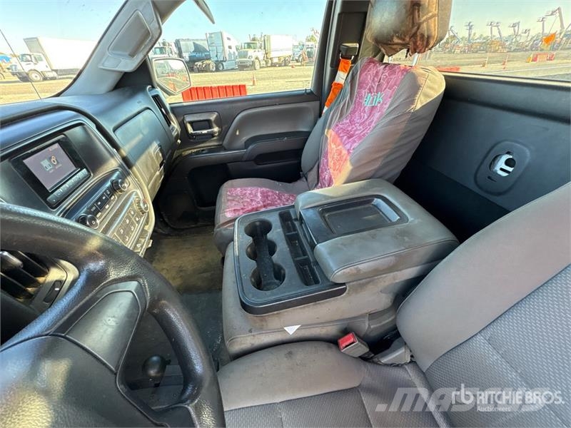 Chevrolet Silverado 1500 4x4 Pickup 其他