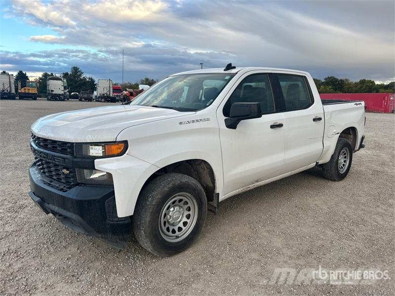 Chevrolet Silverado 1500 4x4 Crew Cab Pickup Other