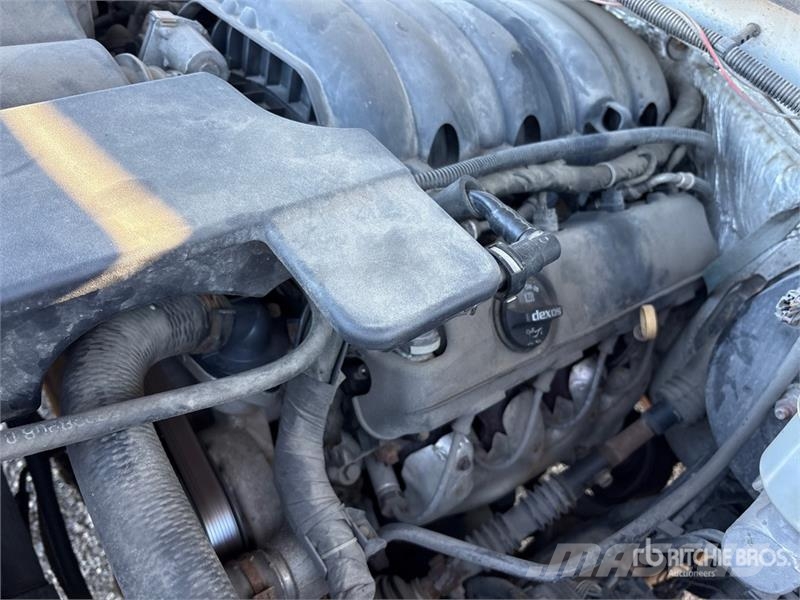 Chevrolet Silverado 1500 4x4 Pickup 其他