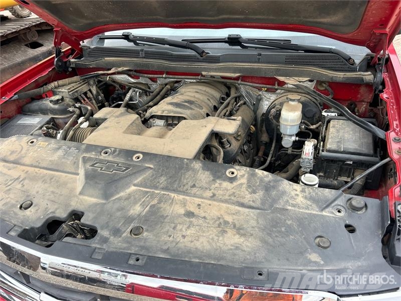 Chevrolet Silverado 1500 4x4 Dual Cab Pickup Furgoni altro