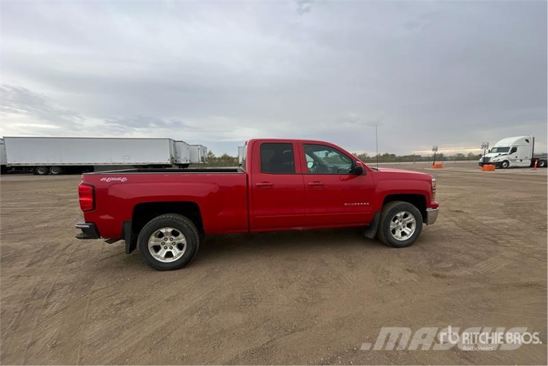 Chevrolet Silverado 1500 4x4 Dual Cab Pickup Furgoni altro