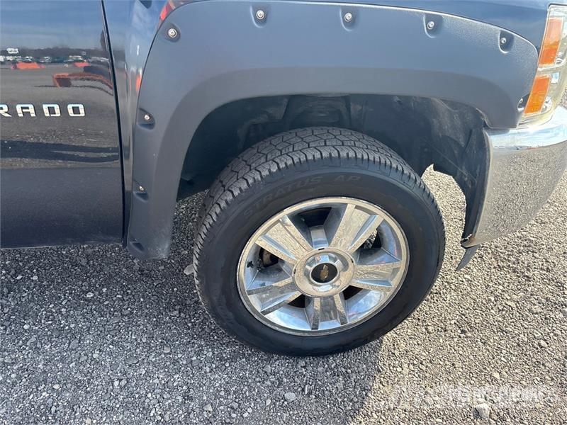 Chevrolet Silverado 1500 4x4 Extended Cab Pickup Citi