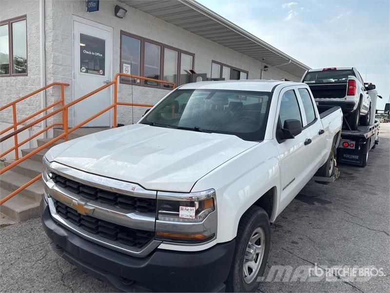 Chevrolet Silverado 1500 4x4 Extended Cab Pickup Citi