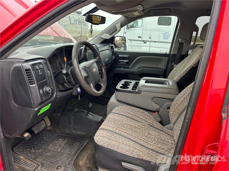 Chevrolet Silverado 1500 4x4 Dual Cab Pickup Furgoni altro