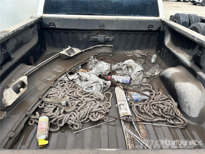 Chevrolet Silverado 1500 4x4 Crew Cab Pickup 其他