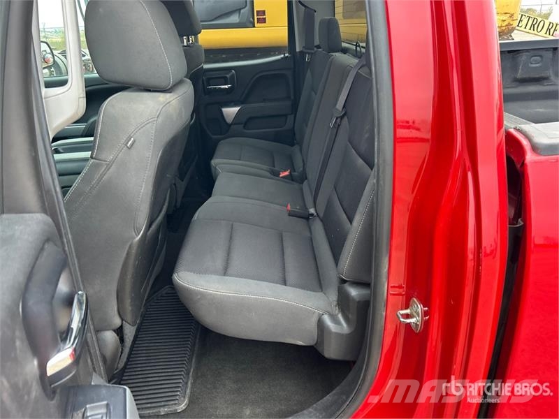 Chevrolet Silverado 1500 4x4 Dual Cab Pickup Furgoni altro