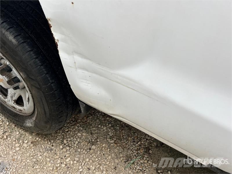 Chevrolet Silverado 1500 4x4 Crew Cab Pickup 其他