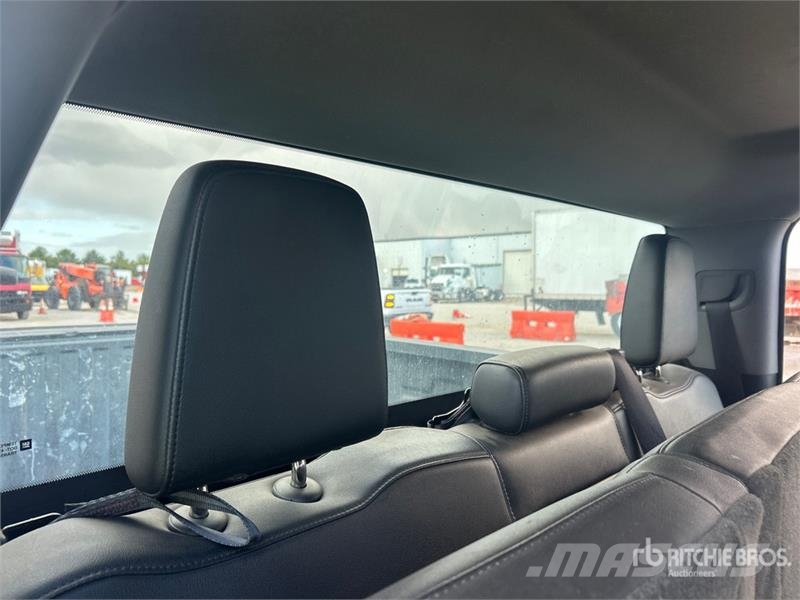 Chevrolet Silverado 1500 4x4 Crew Cab Pickup Other