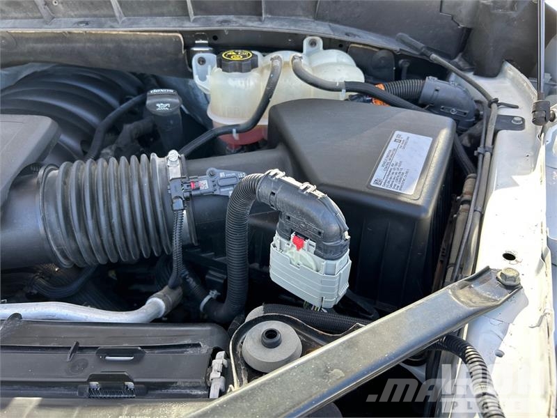 Chevrolet Silverado 1500 RST 4x4 Crew Cab Pickup Drugi