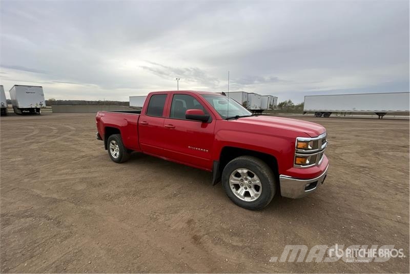 Chevrolet Silverado 1500 4x4 Dual Cab Pickup Furgoni altro
