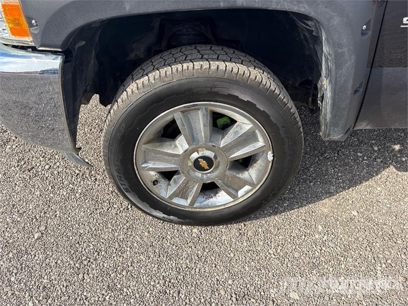 Chevrolet Silverado 1500 4x4 Extended Cab Pickup Citi