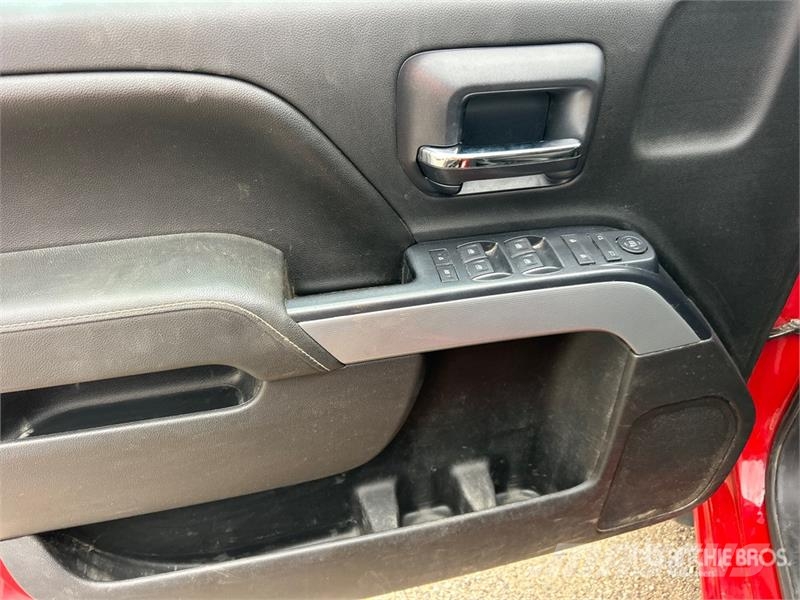 Chevrolet Silverado 1500 4x4 Dual Cab Pickup Furgoni altro