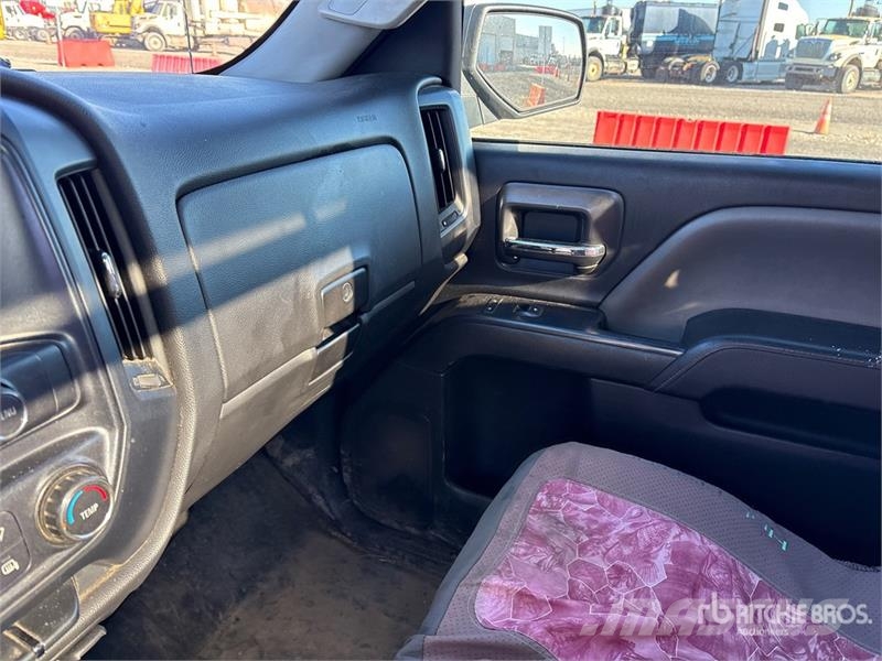 Chevrolet Silverado 1500 4x4 Pickup 其他
