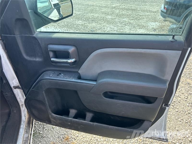 Chevrolet Silverado 1500 4x4 Dual Cab Pickup Otras furgonetas