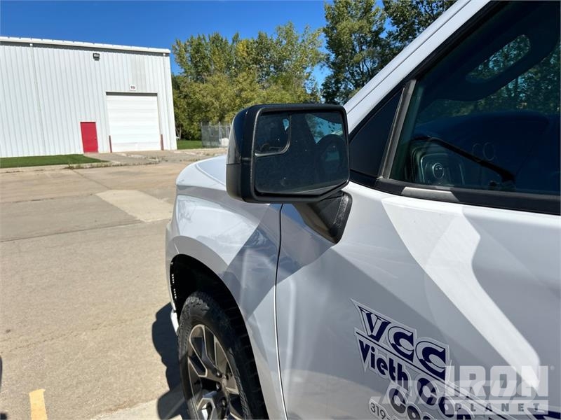 Chevrolet Silverado 1500 RST 4x4 Crew Cab Pickup Drugi