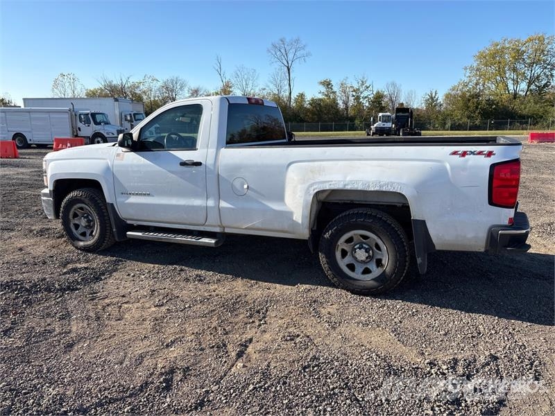 Chevrolet Silverado 1500 4x4 Pickup 其他