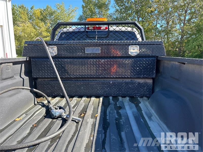 Chevrolet Silverado 2500HD LT 4x4 Extended Cab Pickup Drugi