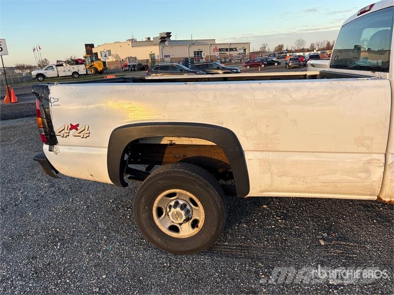 Chevrolet Silverado 2500HD Other