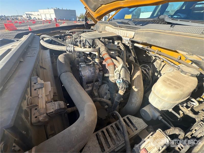 Chevrolet Silverado 2500HD Pilsētas atkritumvedēji