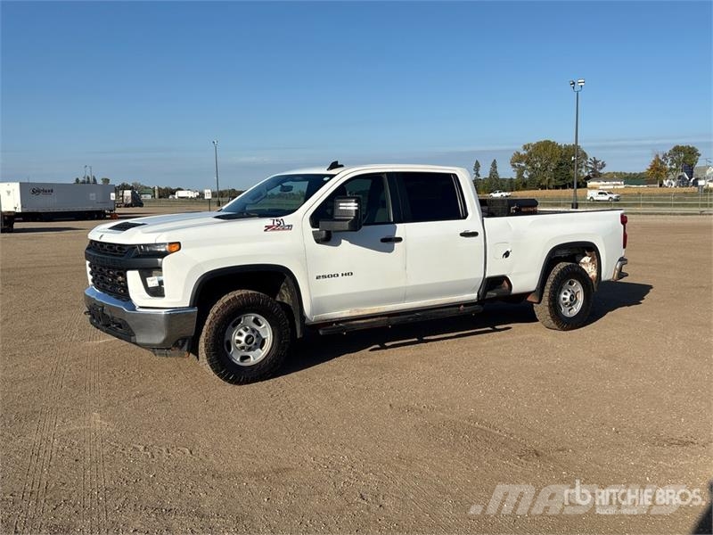 Chevrolet Silverado 2500 HD 4x4 Crew Cab Pickup Ostalo