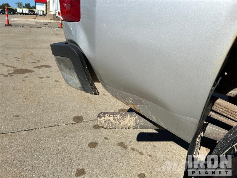 Chevrolet Silverado 2500HD LT 4x4 Extended Cab Pickup Drugi