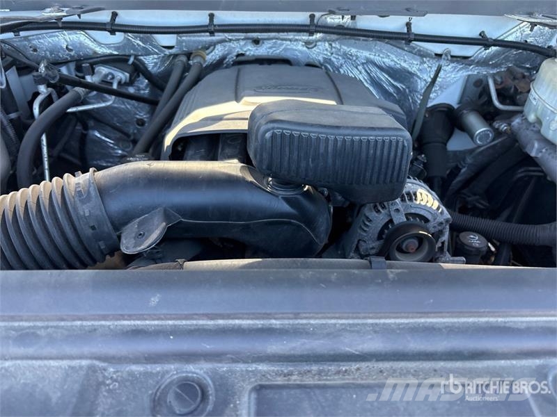 Chevrolet Silverado 2500HD 4x2 Utility Truck Utilitaire benne
