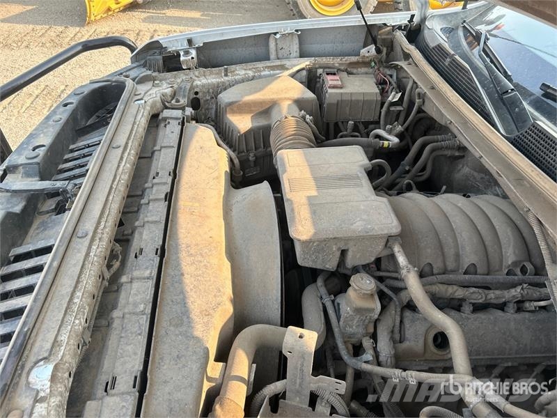 Chevrolet Silverado 2500HD 4x4 Crew Cab Pickup Other