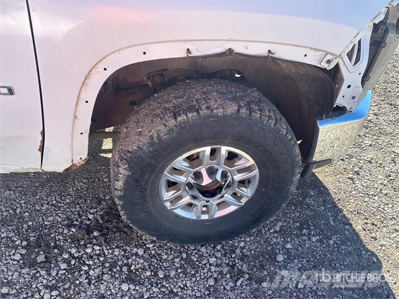 Chevrolet Silverado 2500HD Z71 4x4 Crew Cab Pickup Citi