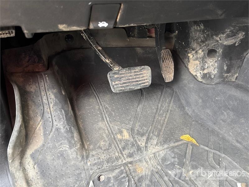 Chevrolet Silverado 2500HD 4x4 Extended Cab Pickup 其他