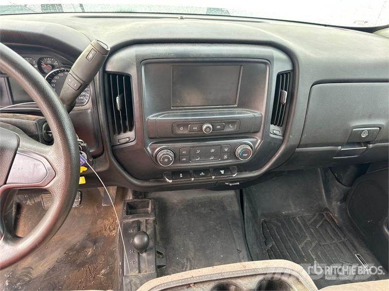Chevrolet Silverado 2500HD WT 4x4 Crew Cab Pickup Autre fourgon / utilitaire
