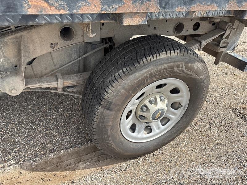 Chevrolet Silverado 2500HD Camion con sponde ribaltabili