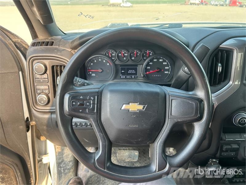 Chevrolet Silverado 2500HD 4x4 Crew Cab Pickup Other