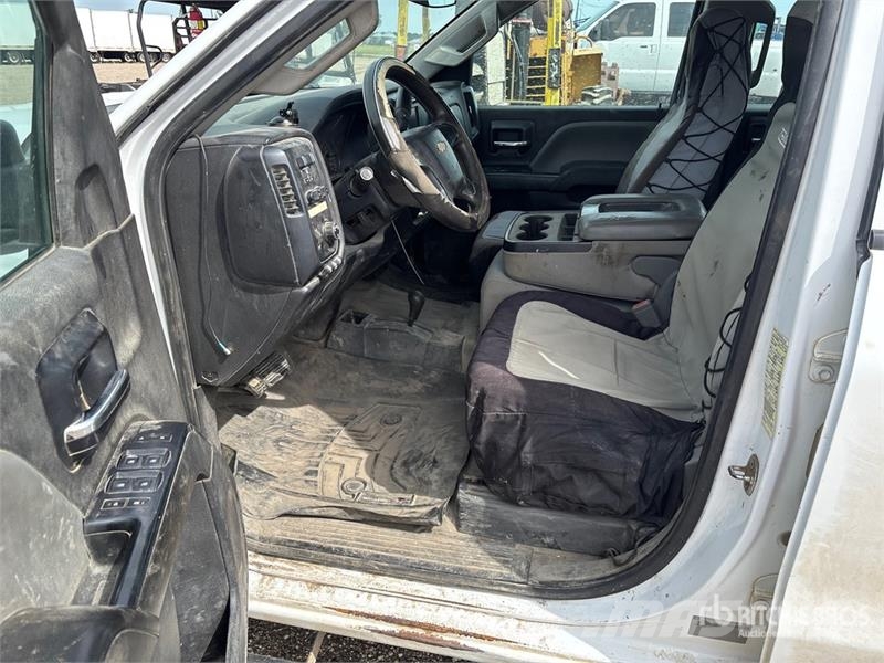Chevrolet Silverado 2500HD Camion con sponde ribaltabili