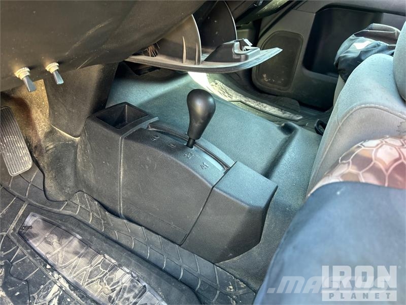 Chevrolet Silverado 2500HD 4x4 Extended Cab Pickup Drugi