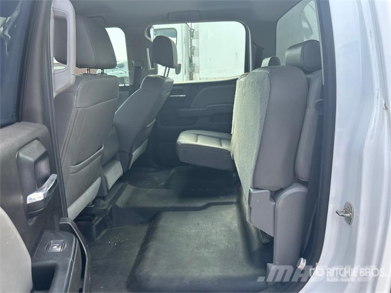 Chevrolet Silverado 2500HD 4x4 Crew Cab Pickup Other
