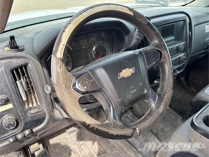 Chevrolet Silverado 2500HD Camion con sponde ribaltabili