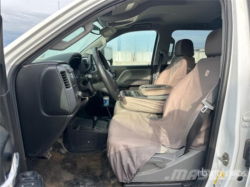Chevrolet Silverado 2500HD WT 4x4 Crew Cab Pickup Autre fourgon / utilitaire