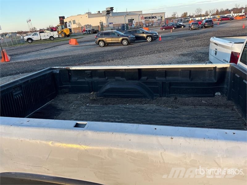 Chevrolet Silverado 2500HD Other