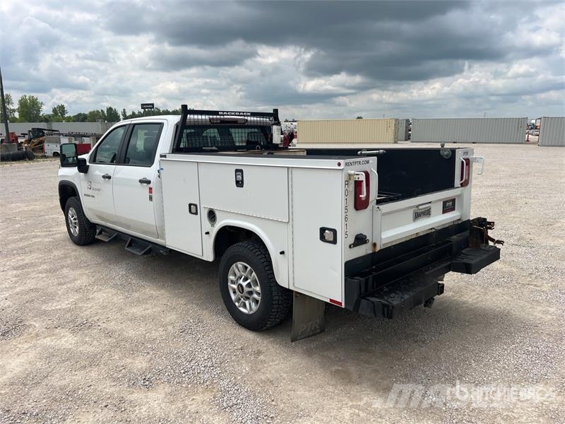 Chevrolet Silverado 2500 HD 4x4 Crew Cab Utility Truck Nakladacia/sklápacia bočnica