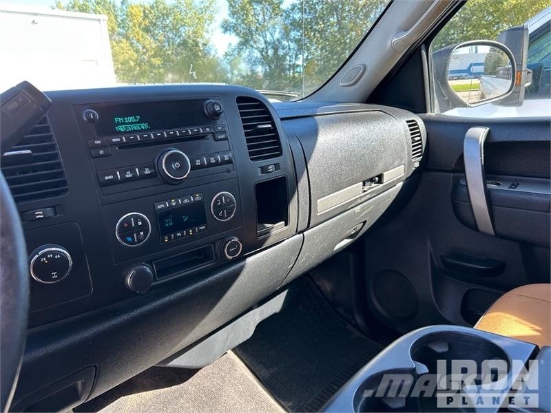 Chevrolet Silverado 2500HD LT 4x4 Extended Cab Pickup Drugi