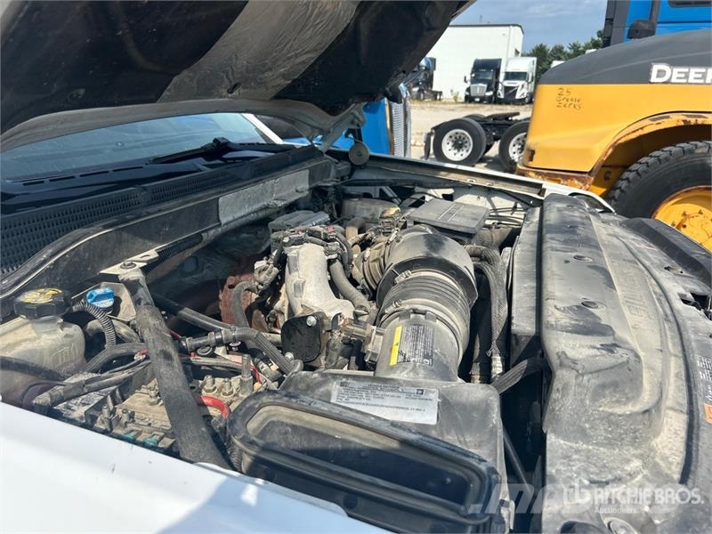 Chevrolet Silverado 2500HD 4x4 Crew Cab Pickup Other