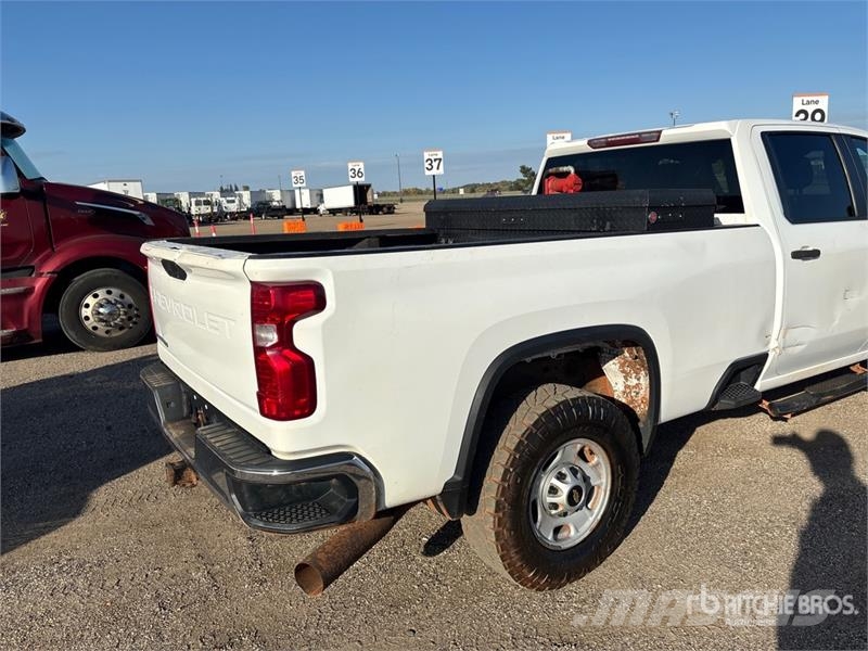 Chevrolet Silverado 2500 HD 4x4 Crew Cab Pickup Ostalo