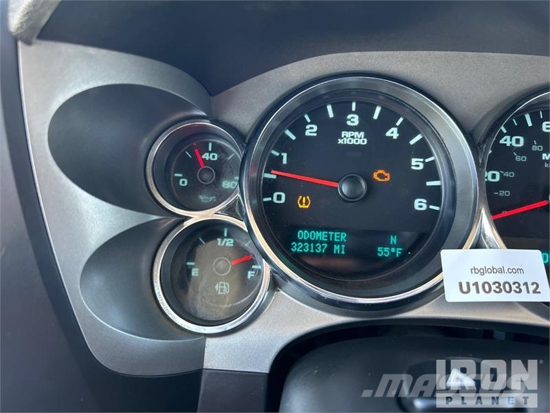 Chevrolet Silverado 2500HD LT 4x4 Extended Cab Pickup Drugi